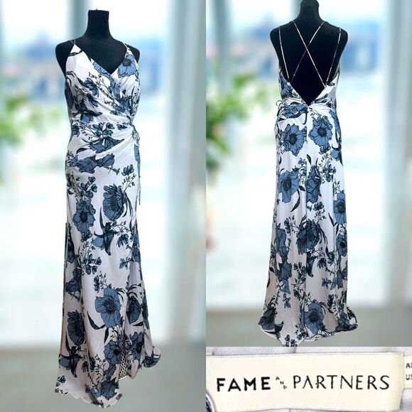 🔥🔥Fame and Partners Floral-Print Maxi Wrap Dress Size S - Picture 1 of 15